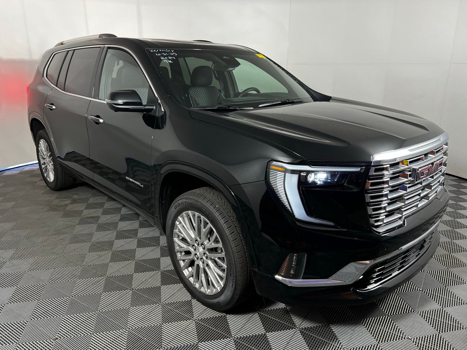 Thumbnail: 2024 GMC Acadia - 3
