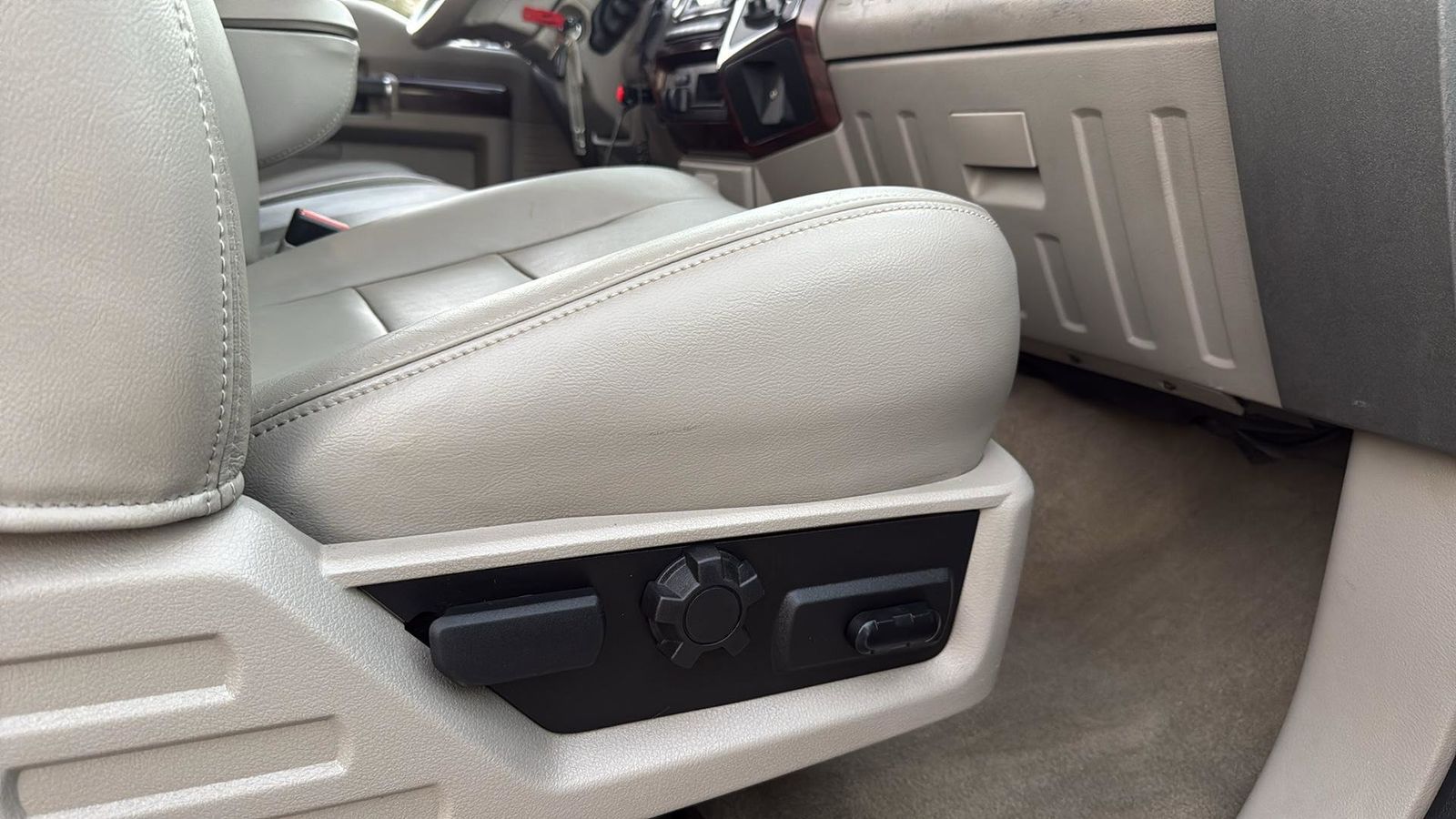 Used Car 2008 Ford F-250sd  Lariat For Sale Under $25,000 In Austin, Texas