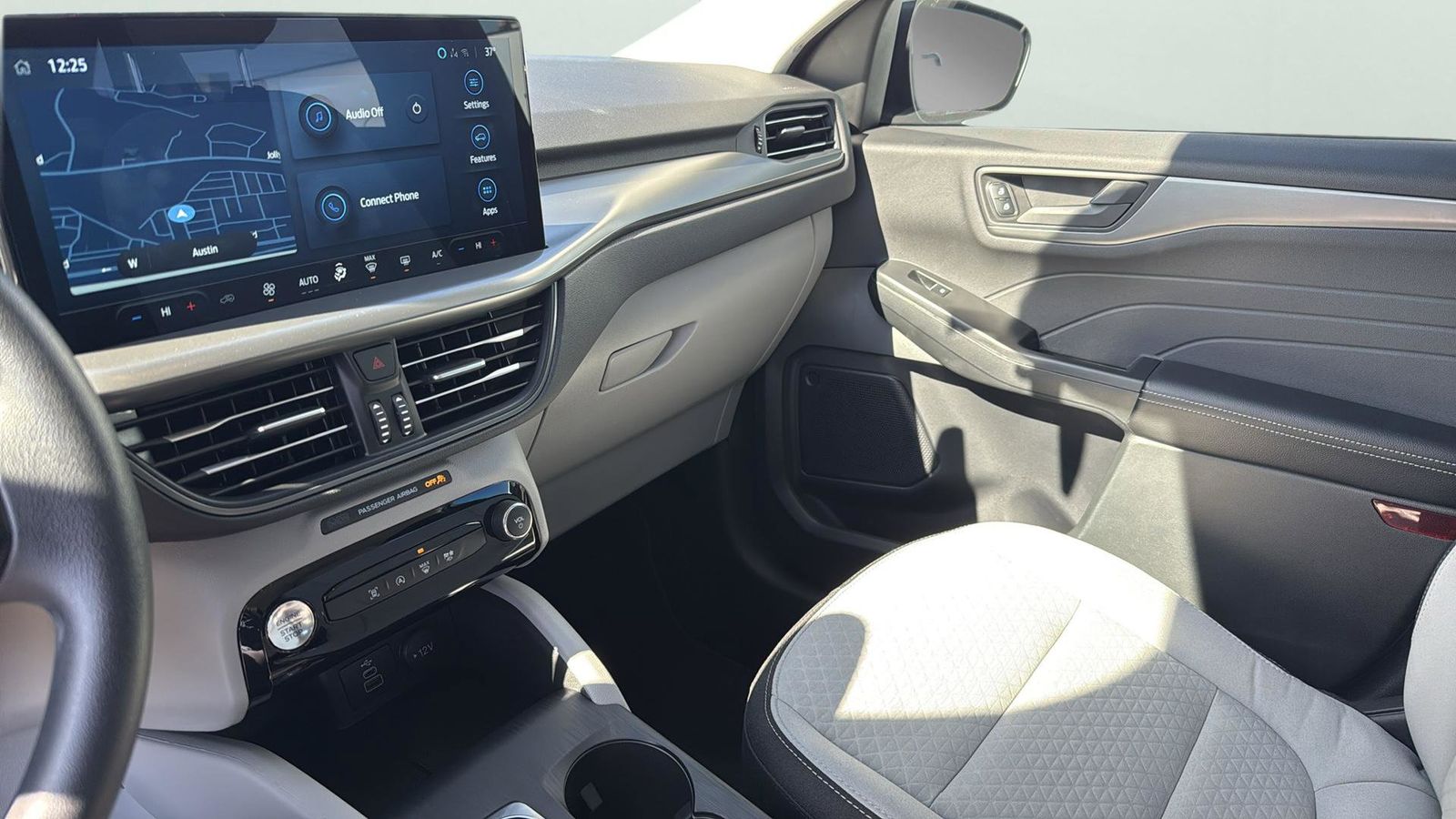 Used Car 2025 Ford Escape  Active For Sale Under $30,000 In Austin, Texas