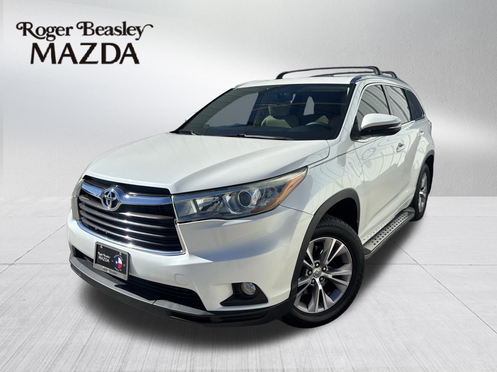 Used Car 2015 Toyota Highlander  Xle V6 For Sale Under $20,000 In Austin, Texas