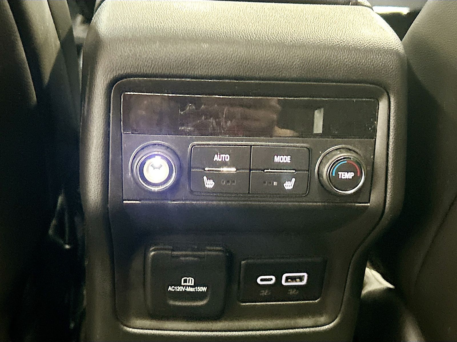 Used 2023 Silver GMC Denali image 27