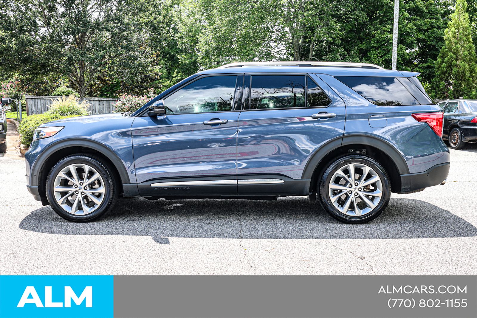 Used 2021 Blue Ford Platinum image 9