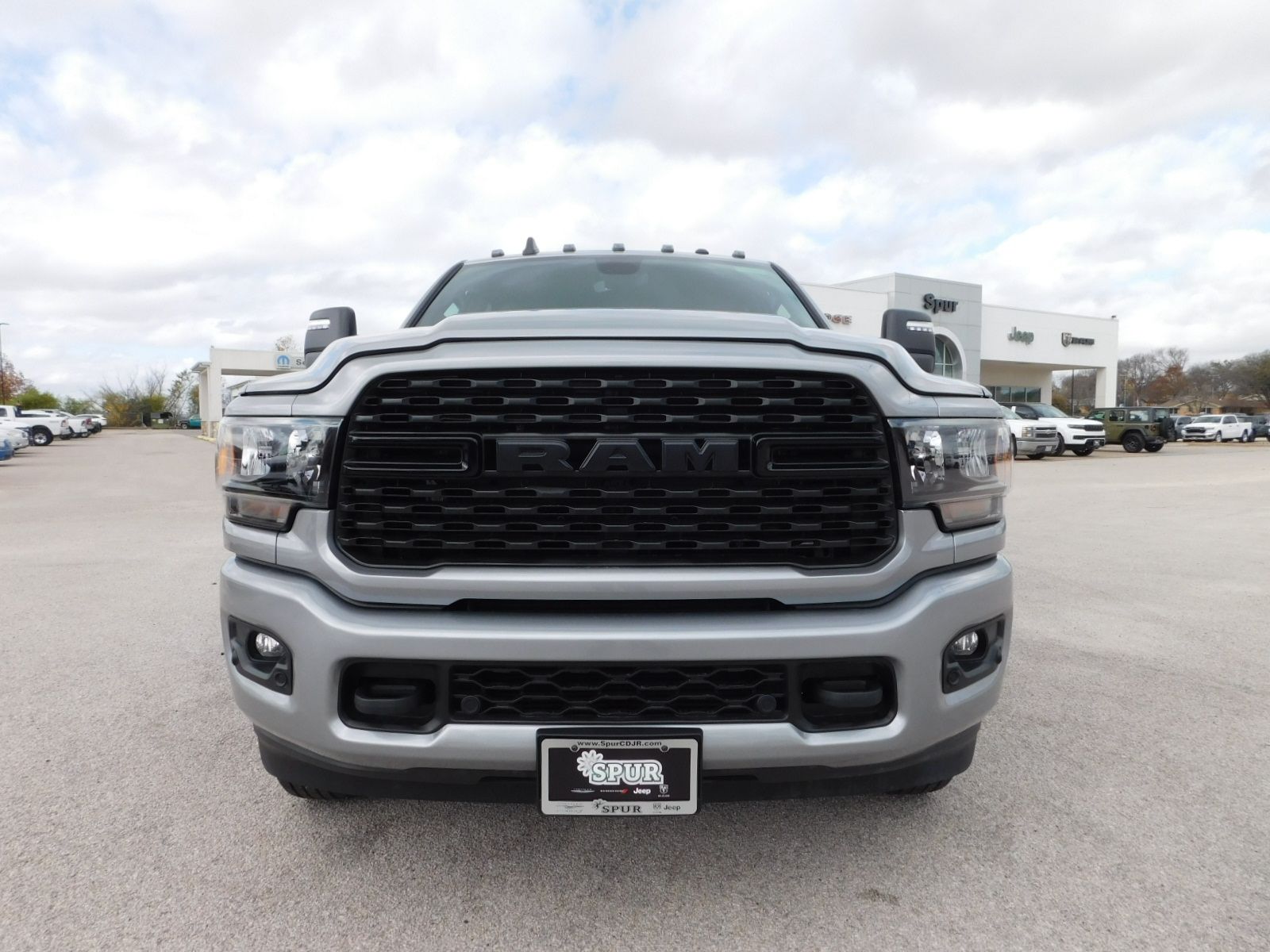 2024 Ram 3500 Big Horn 18