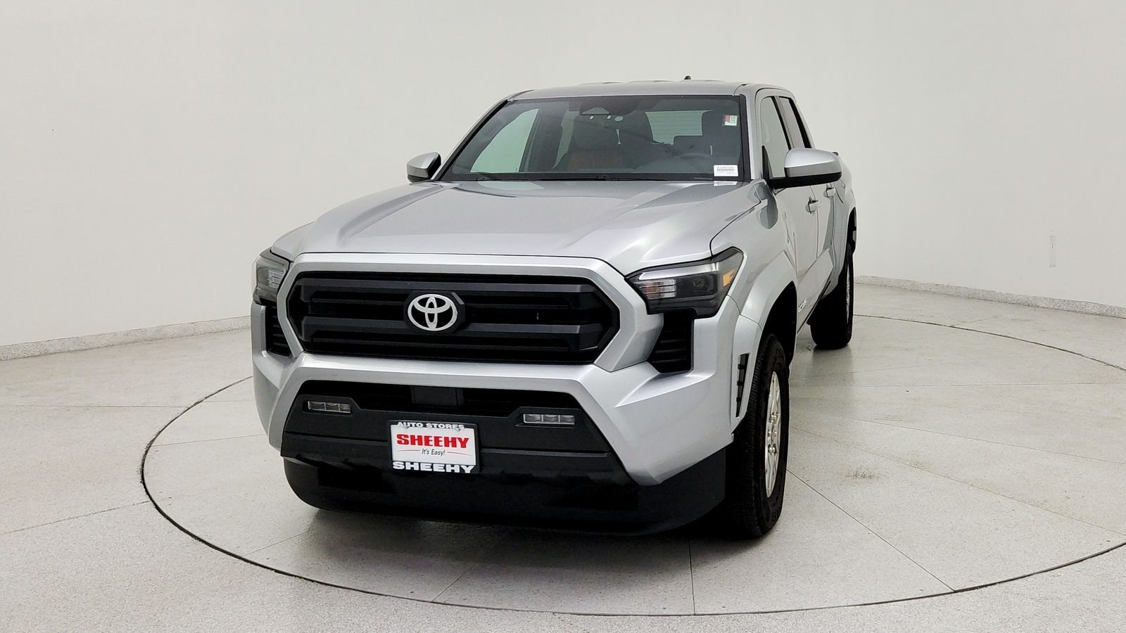 Used 2026 Silver Toyota SR5 image 2