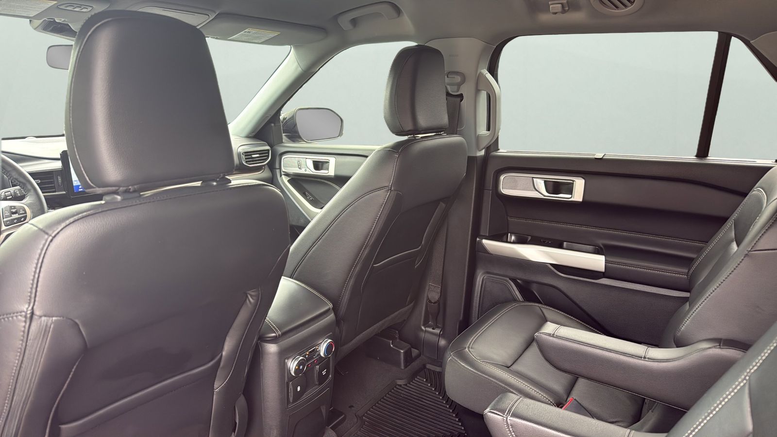 Used Car 2022 Ford Explorer  Limited For Sale Under $35,000 In Austin, Texas