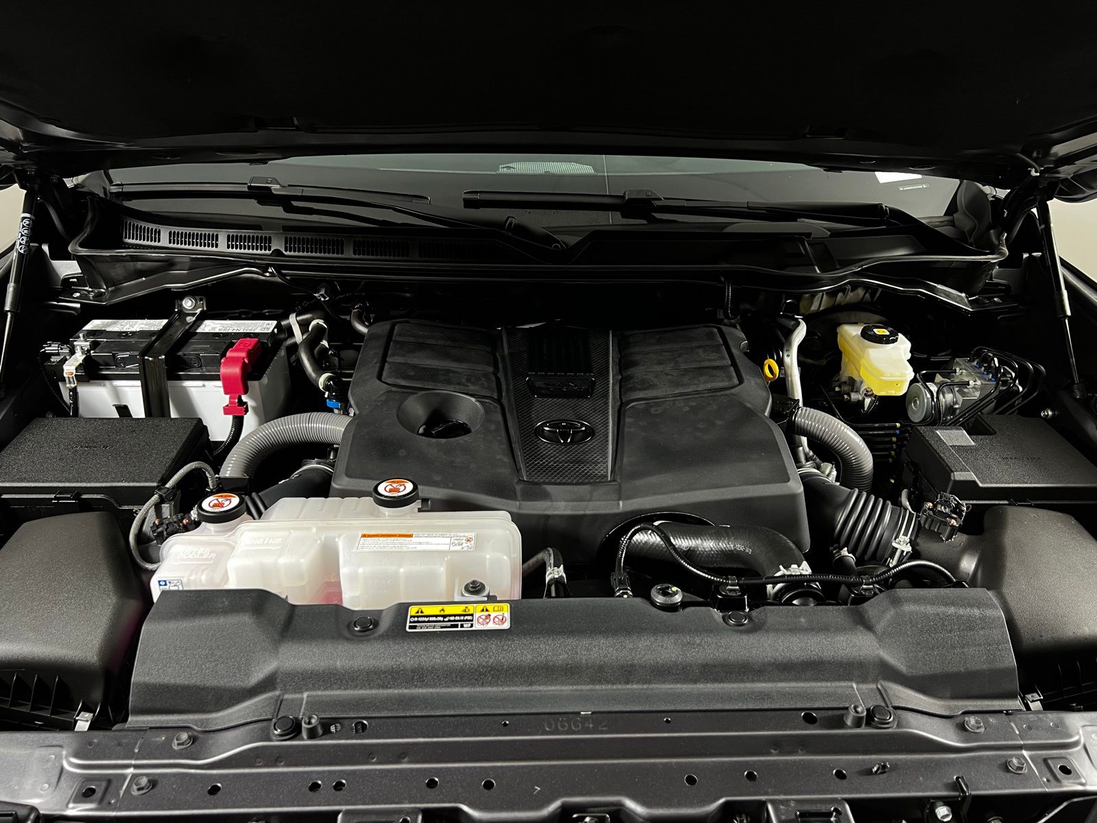 Thumbnail: 2026 Toyota Tundra - 9