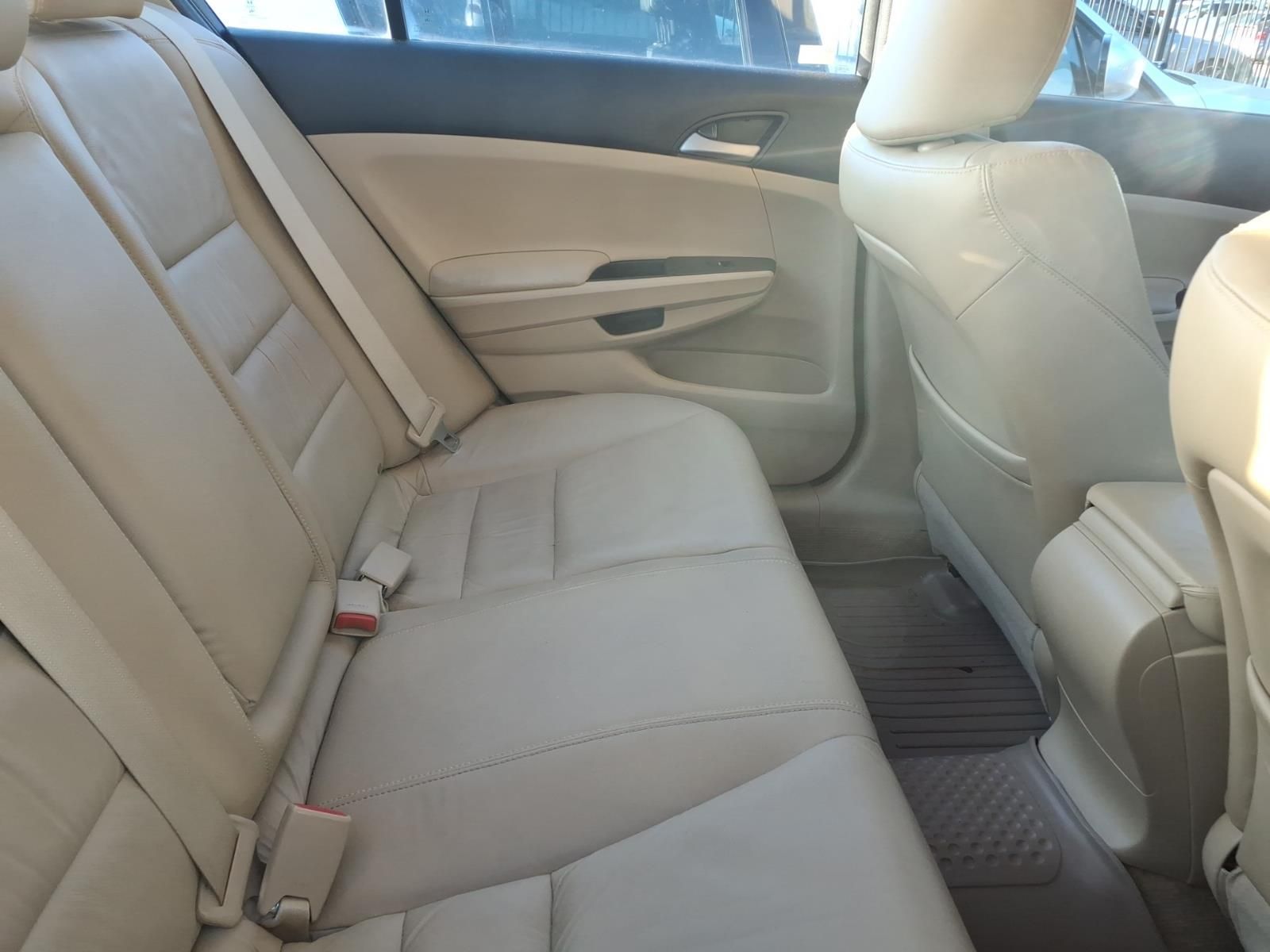 2012 Honda Accord SE Black at Emmons Autoplex