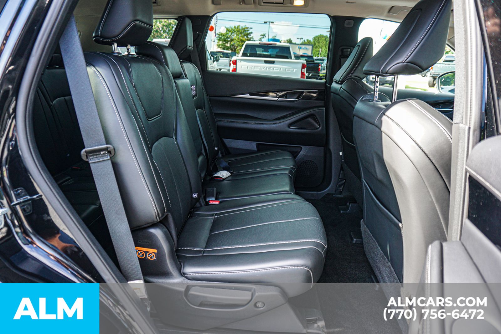 Used 2025 Black INFINITI PURE image 24