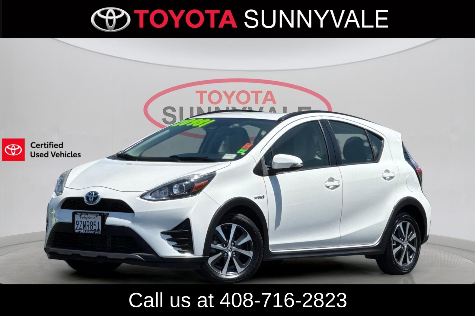 Moonglow 2018 Toyota Prius c Hatchback Front-Wheel Drive Continuously Variable Transmission
