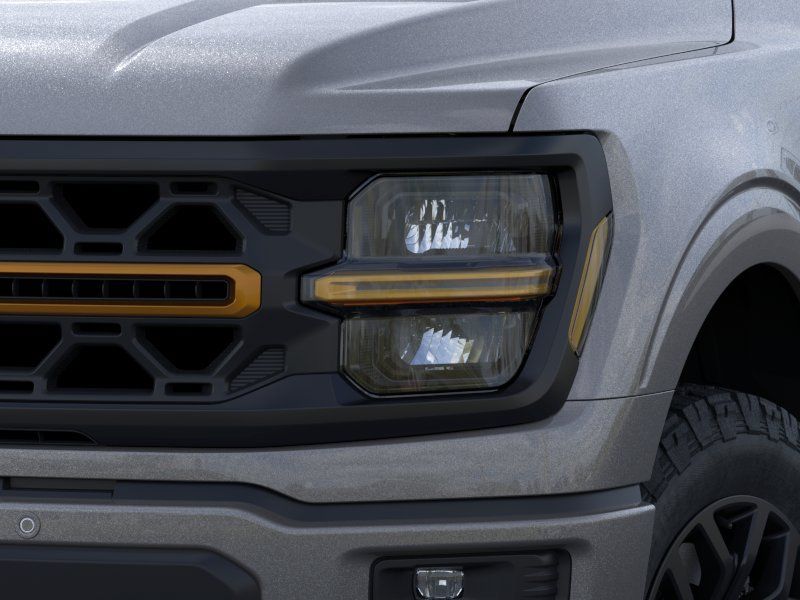 New 2026 Carbonized Gray Metallic Ford Tremor image 18