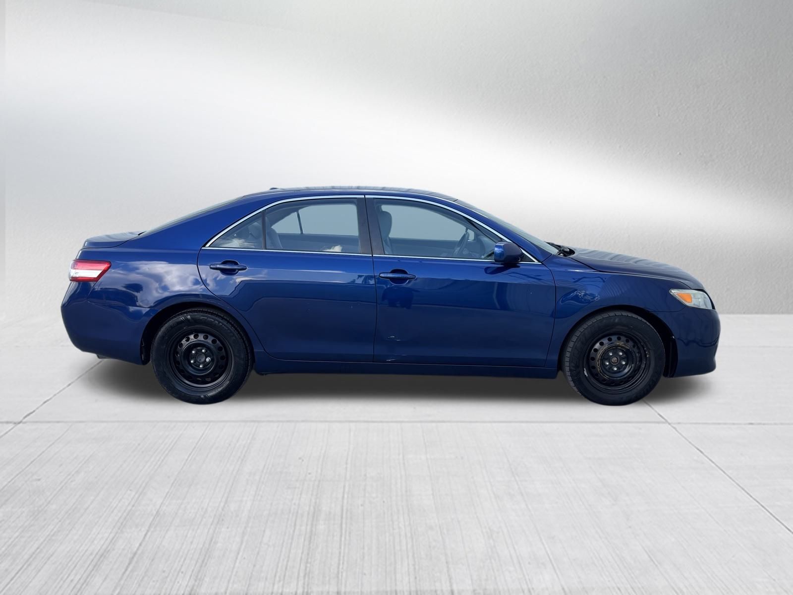 Used Car 2011 Toyota Camry  For Sale Under $10,000 In Austin, Texas