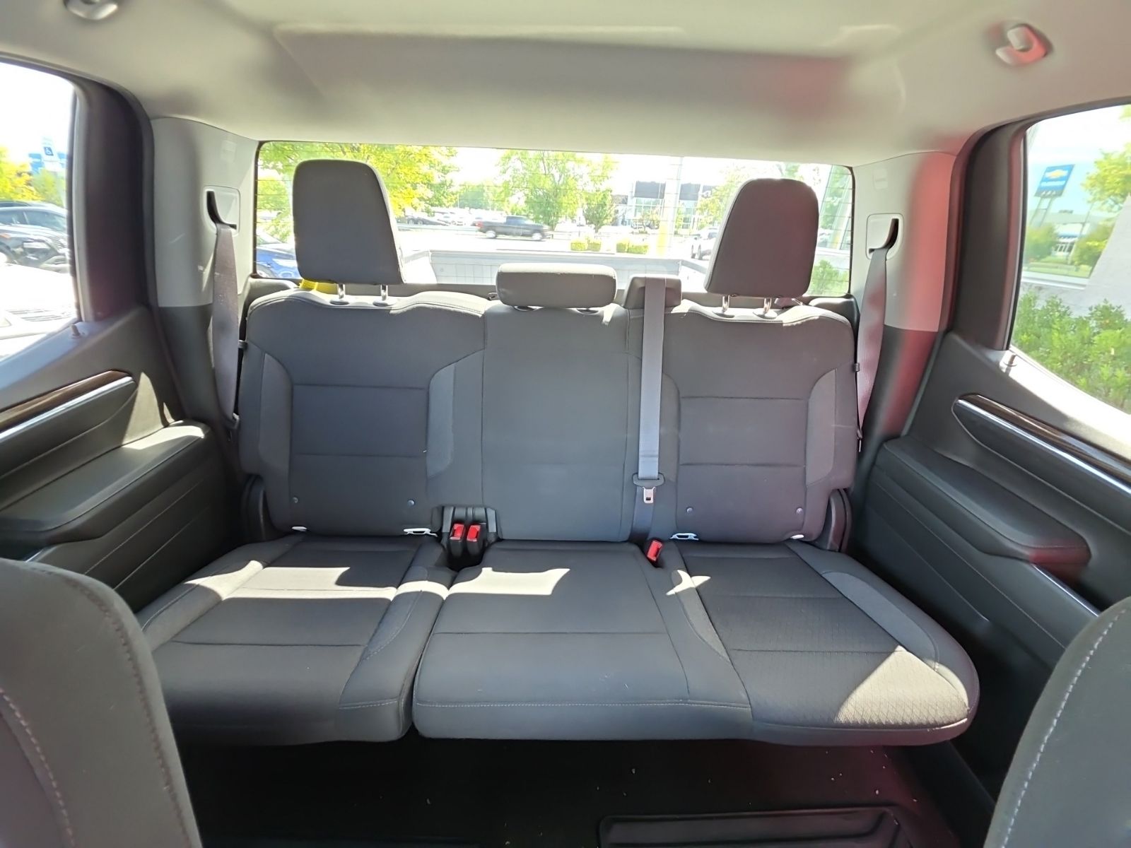 Used 2023 White Chevrolet LT image 33