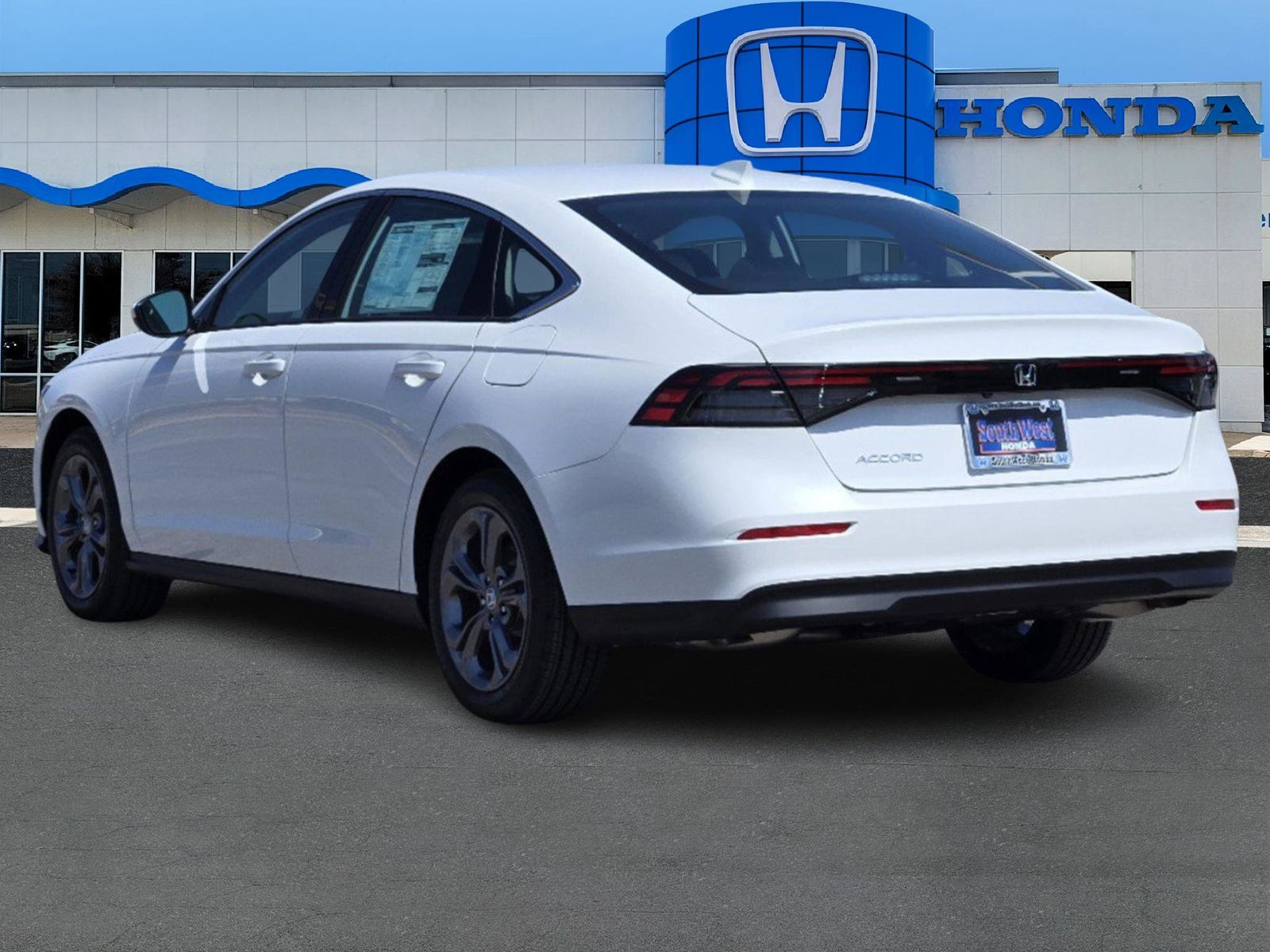 2024 Honda Accord EX 5