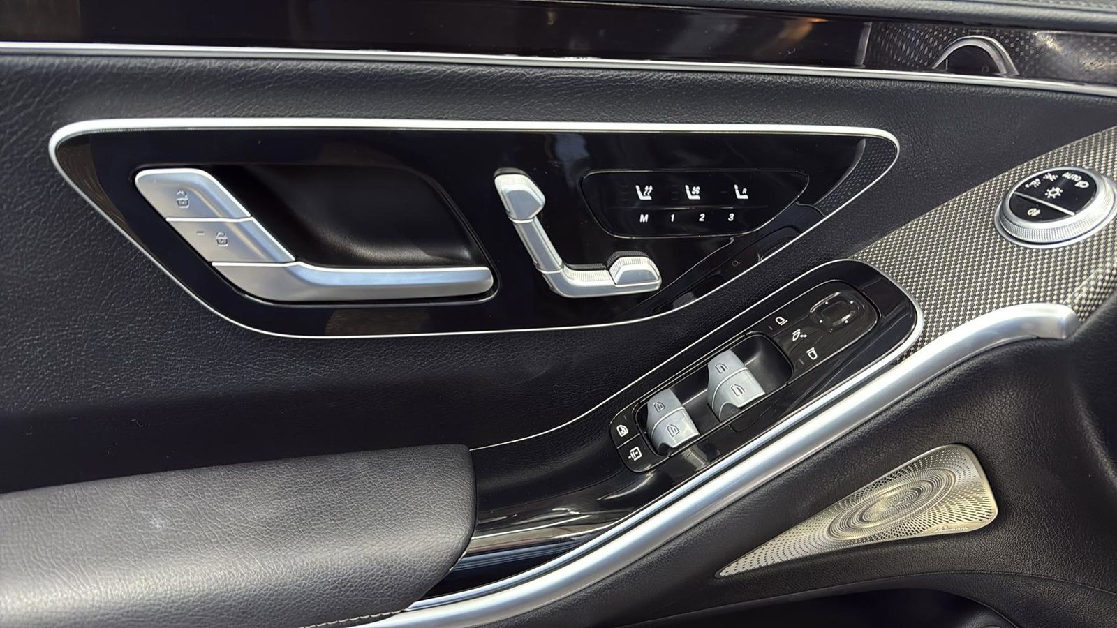 Used Car 2023 Mercedes-benz S-class  S 500 For Sale Under $70,000 In Austin, Texas