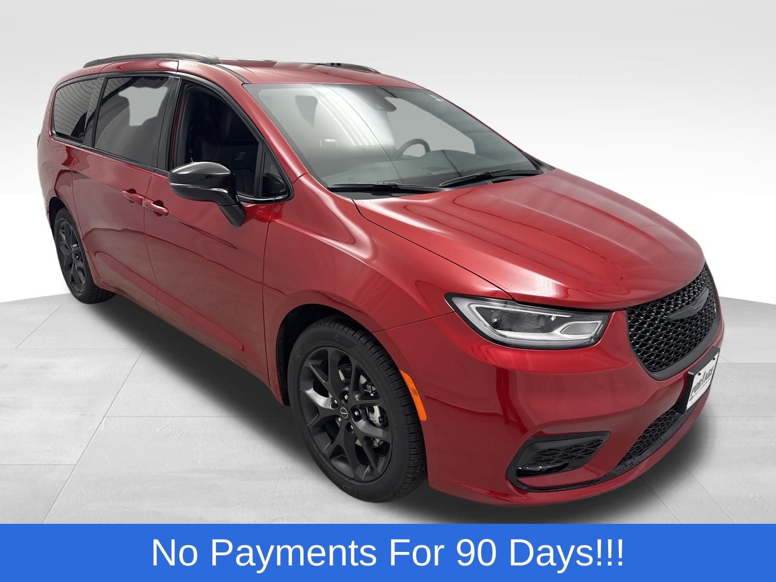 2026 Chrysler Pacifica Select's photo