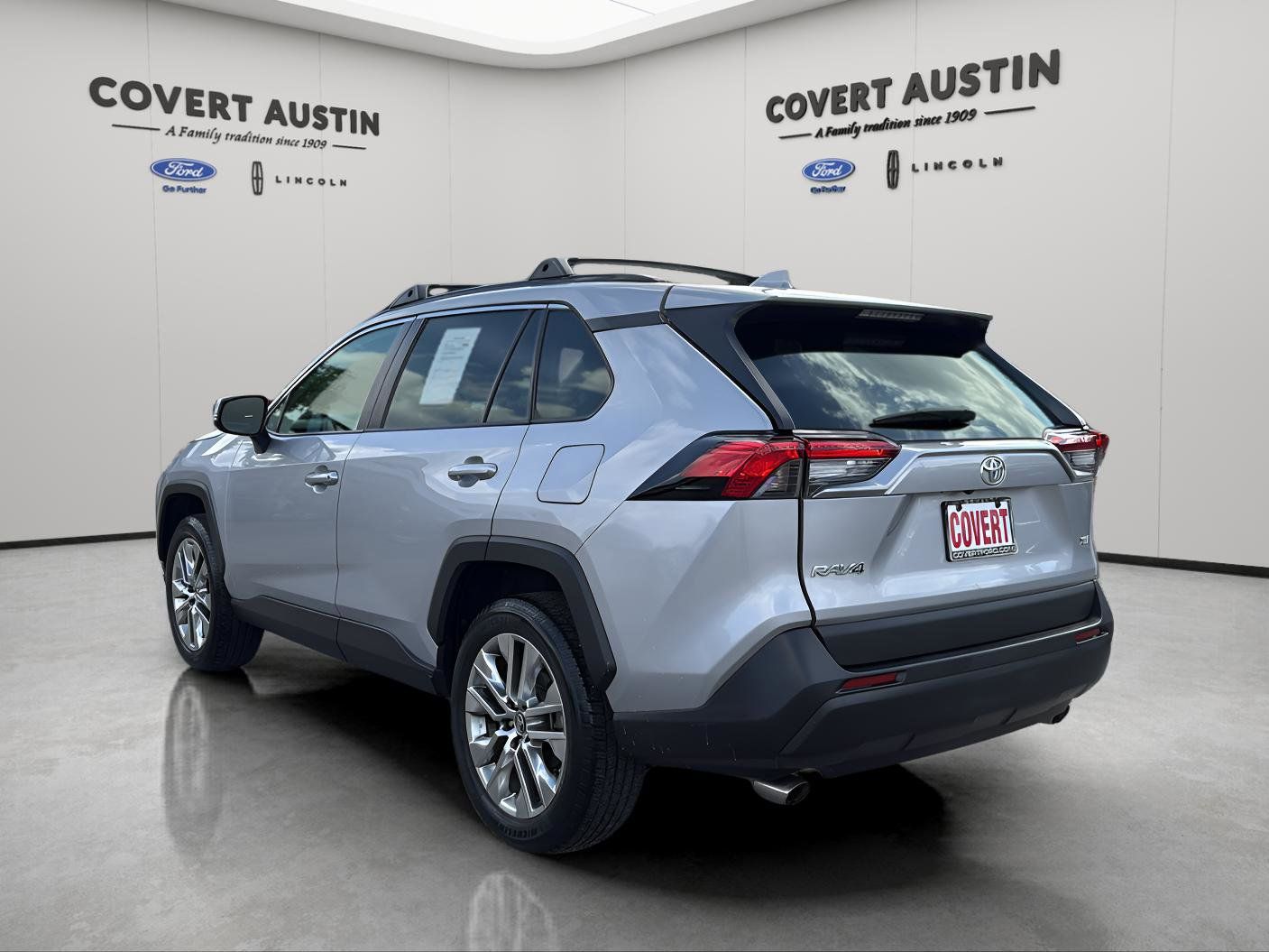 Used Car 2019 Toyota Rav4  Xle Premium For Sale Under $25,000 In Austin, Texas