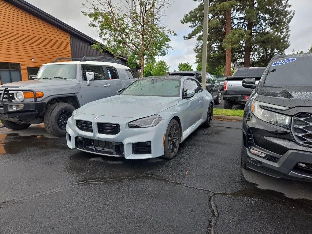Brooklyn Gray Metallic 2023 BMW M2 RWD Coupe Rear-Wheel Drive 6-Speed Manual