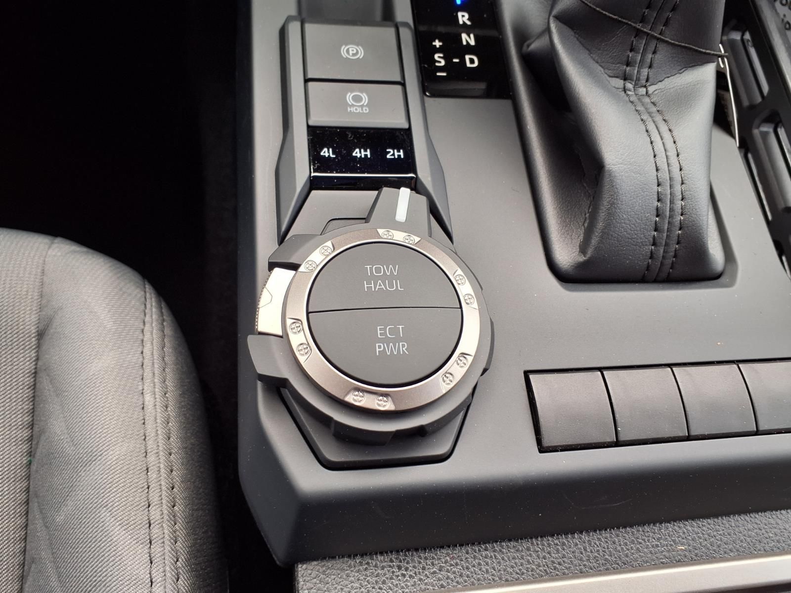 2026 Toyota Tacoma SR5 - 8