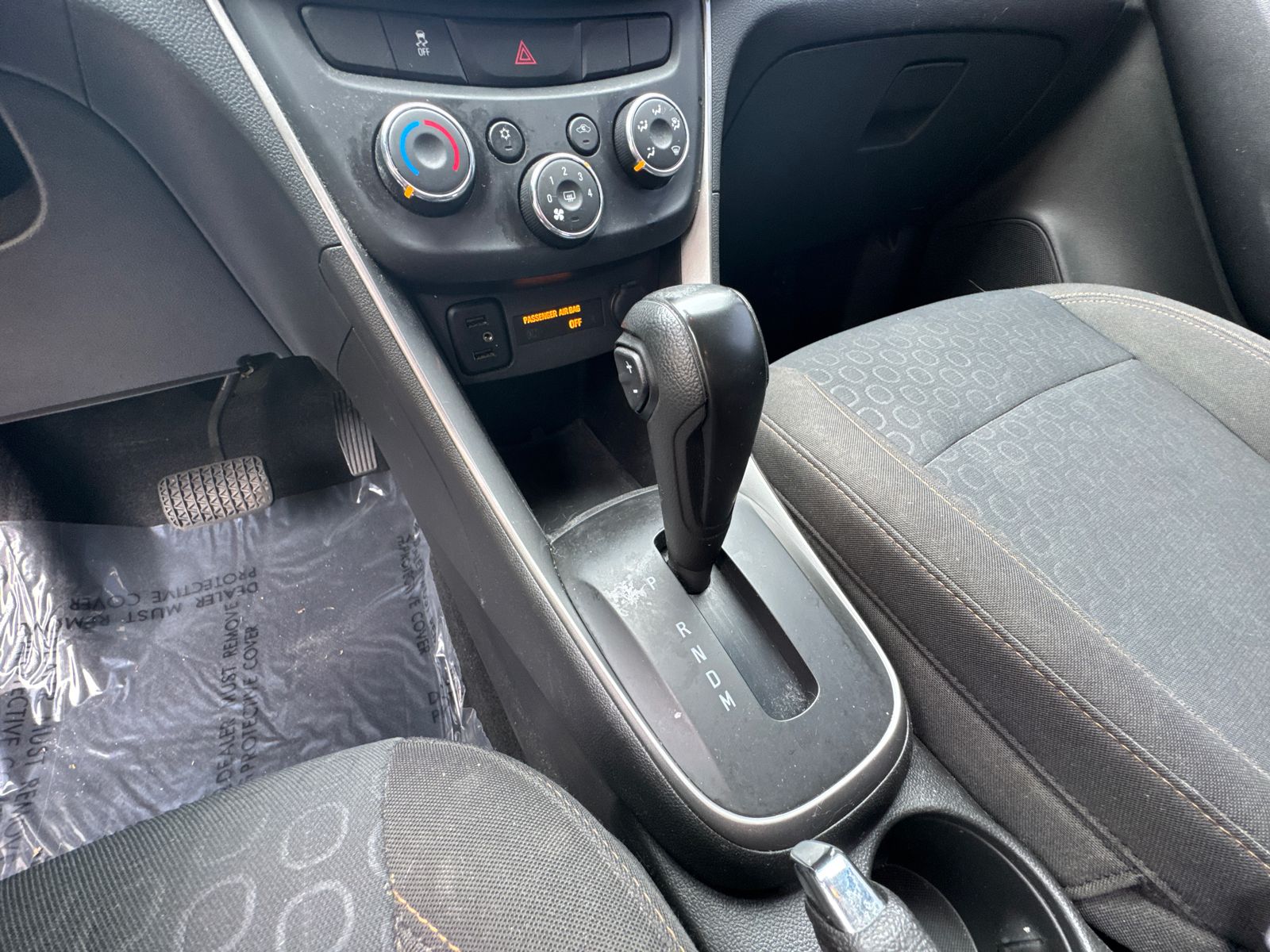 Used 2020 Silver Chevrolet LS image 29