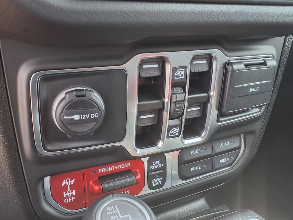 2025 Jeep Wrangler Rubicon 392 - 6