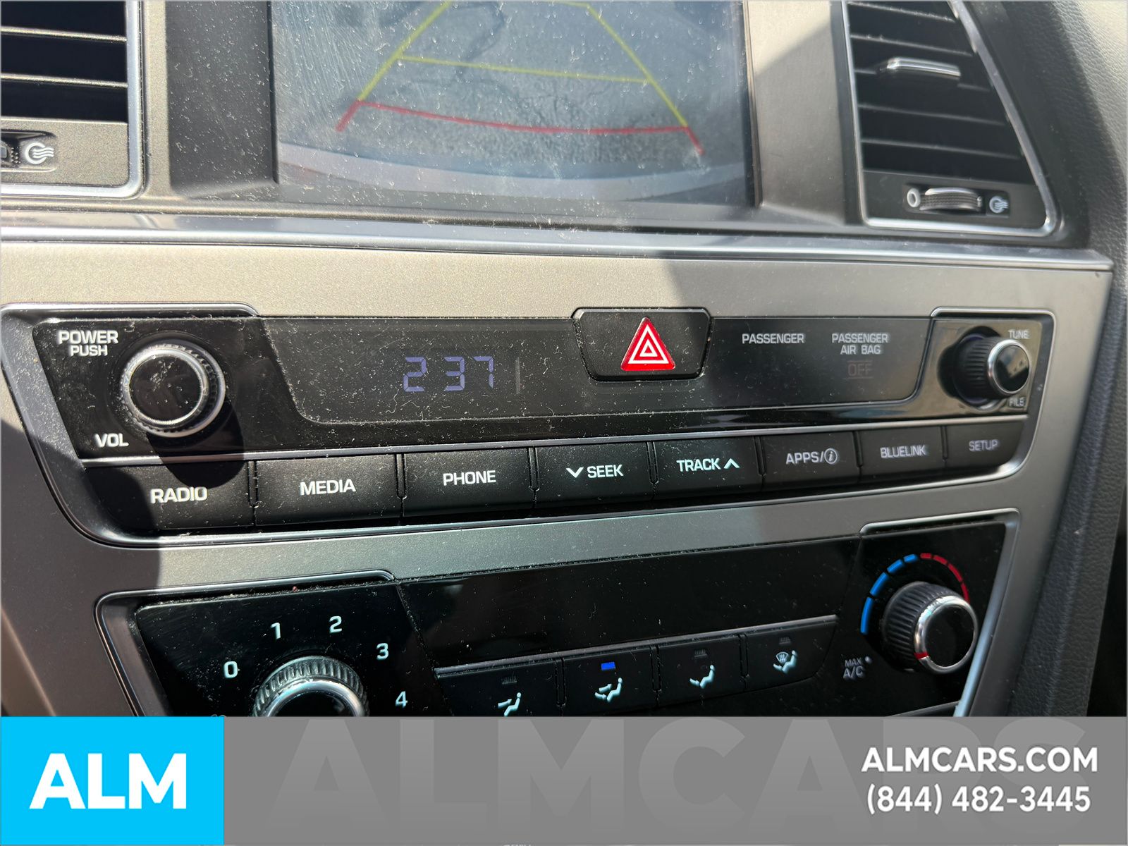Used 2016 Silver Hyundai SE image 16