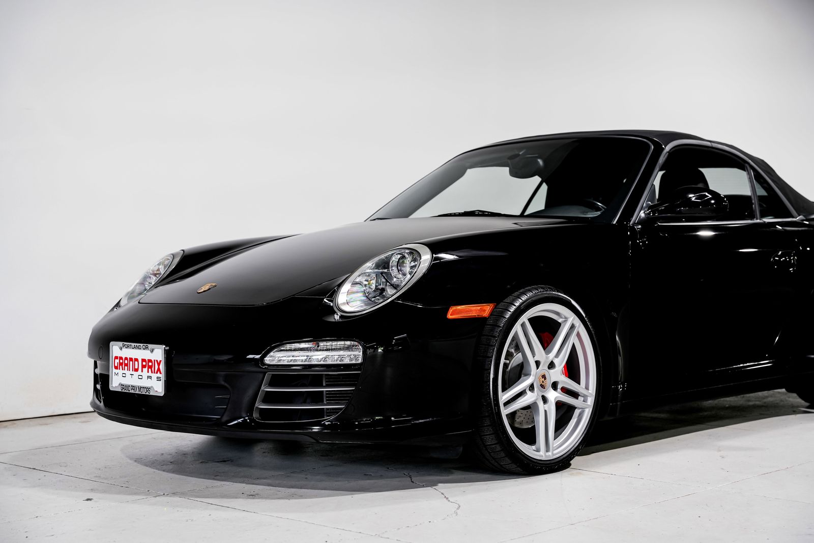 2010 Porsche 911 Carrera 4S — photo 28
