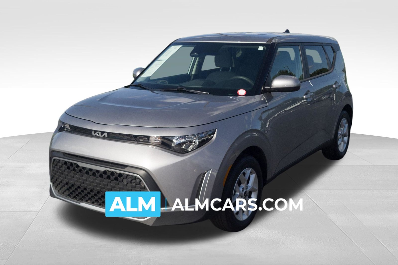 Gray 2025 Kia Soul SUV / Crossover Front-Wheel Drive Continuously Variable Transmission