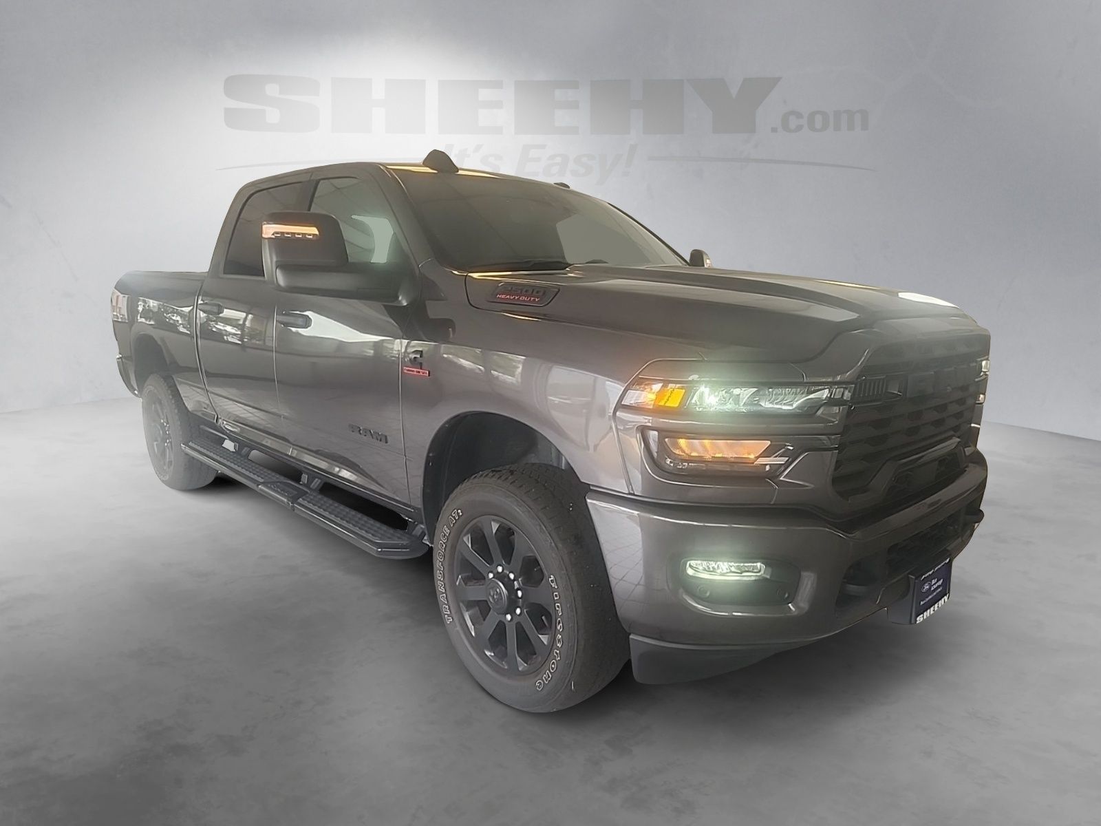 Used 2025 Crystal Metallic Ram Big Horn image 2