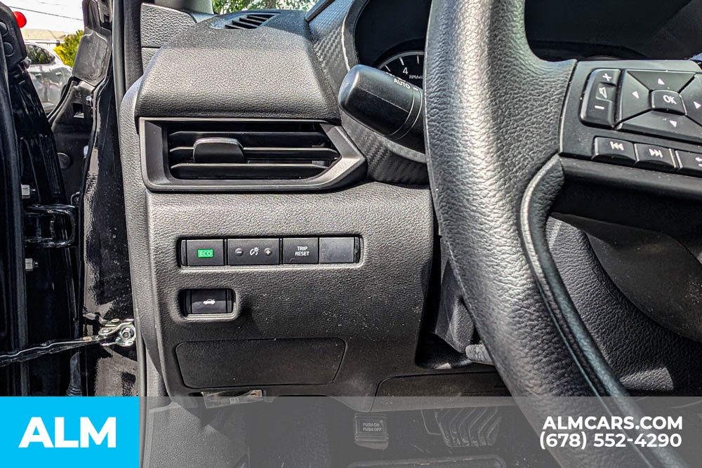 2024 Nissan Sentra S photo 19