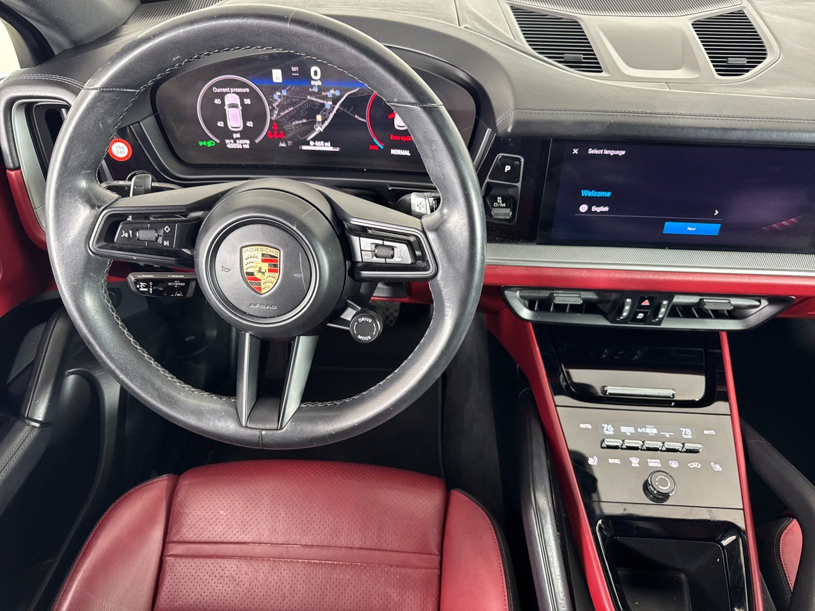 2024 Porsche Cayenne Base — full photo 14 of 30