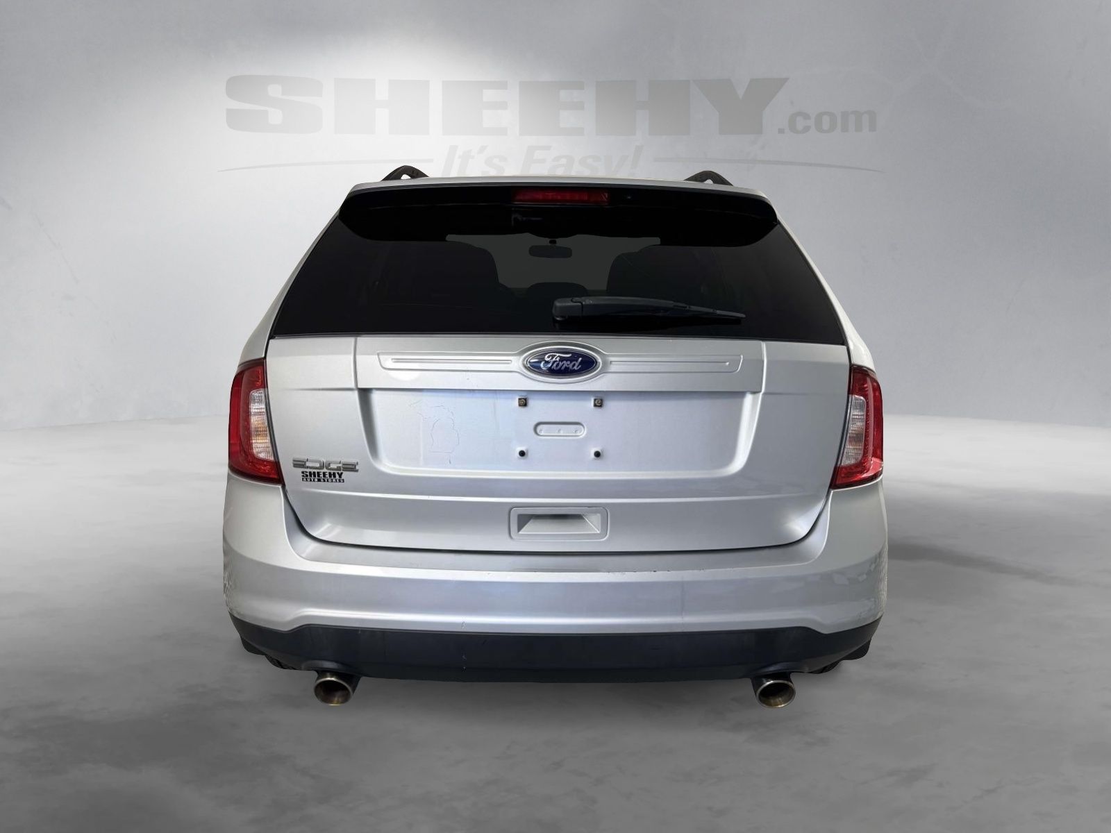 Used 2013 Silver Ford SE image 11