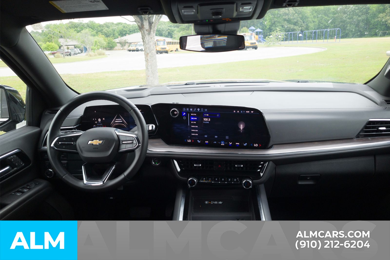 Used 2025 Black Chevrolet LT image 21