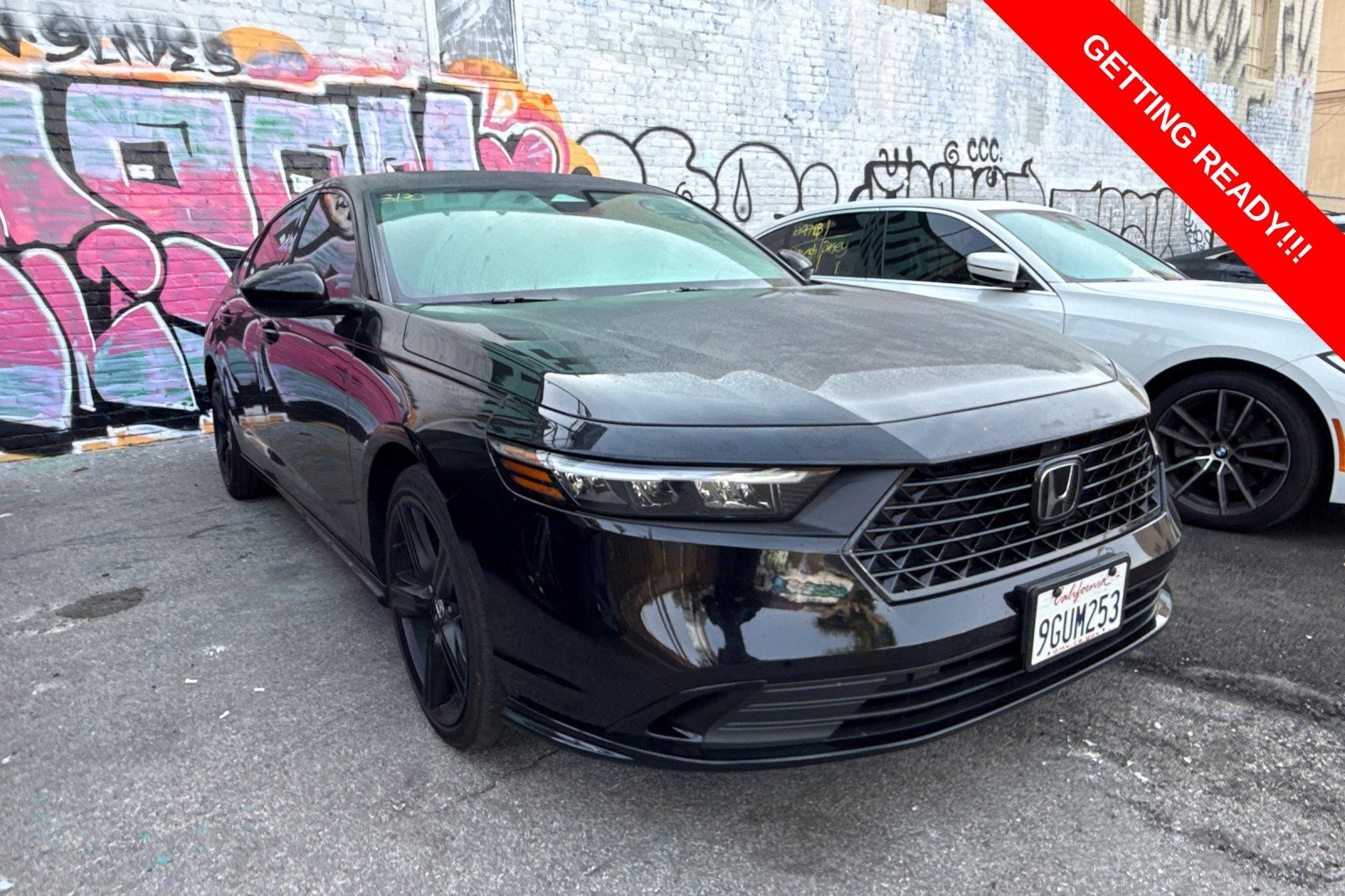 View vehicle photo 2