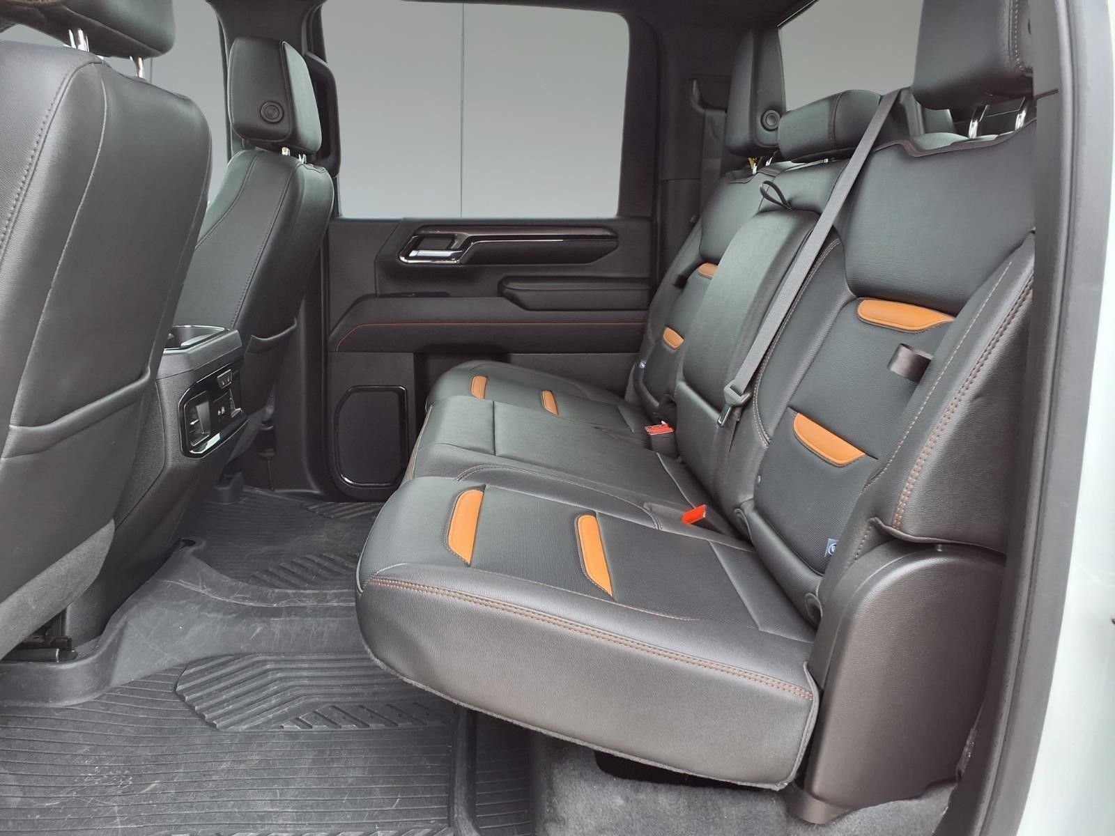 2024 GMC Sierra 2500HD AT4 White at Bayway Cadillac of The Woodlands