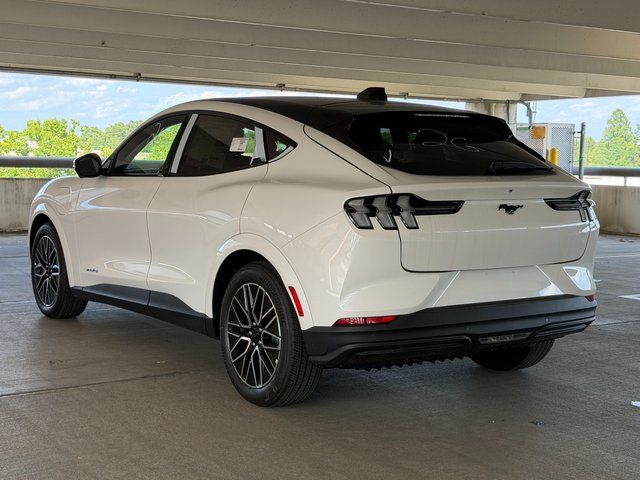 New 2026 Star White Metallic Tri-coat Ford Premium image 4