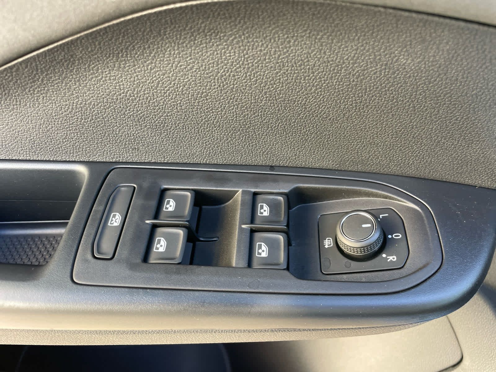 new 2026 Volkswagen Taos car, priced at $32,946