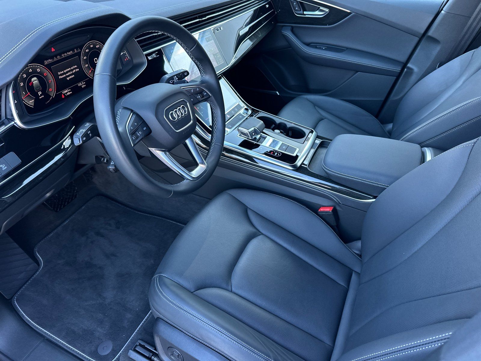 used 2025 Audi Q7 car, priced at $53,998