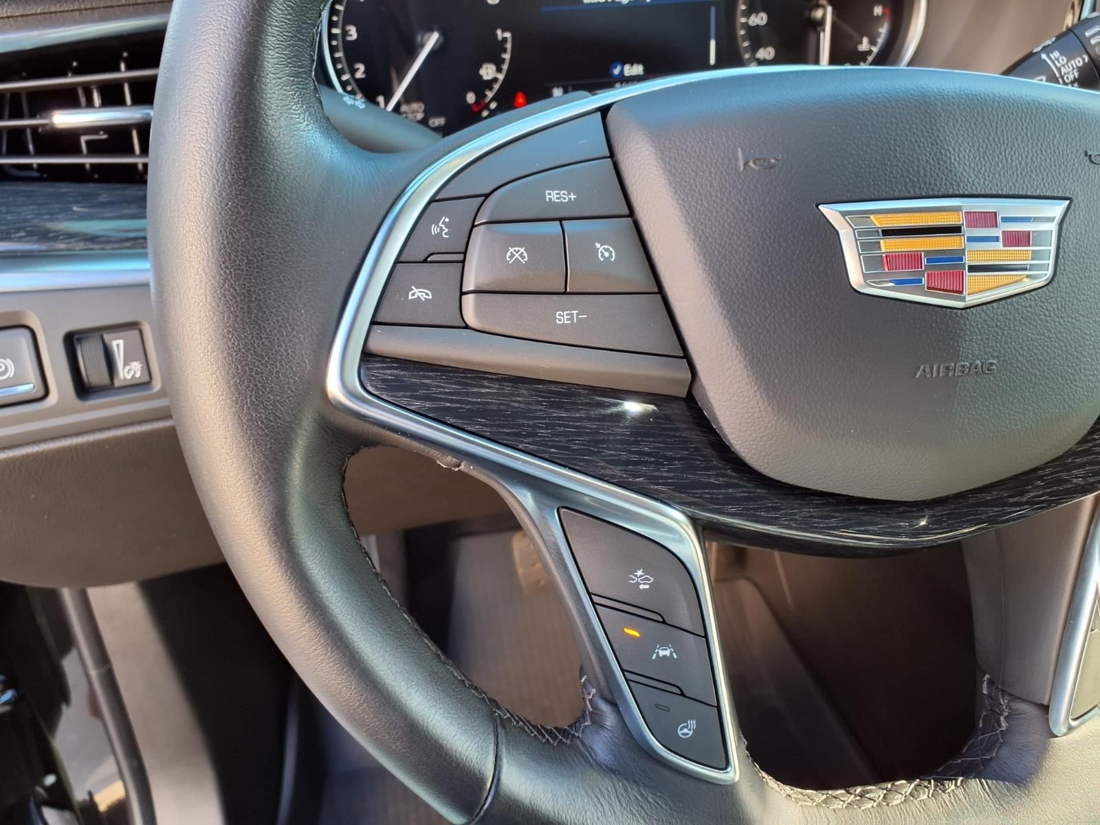 2023 Cadillac XT5 Premium Luxury Black at Bayway Cadillac of The Woodlands