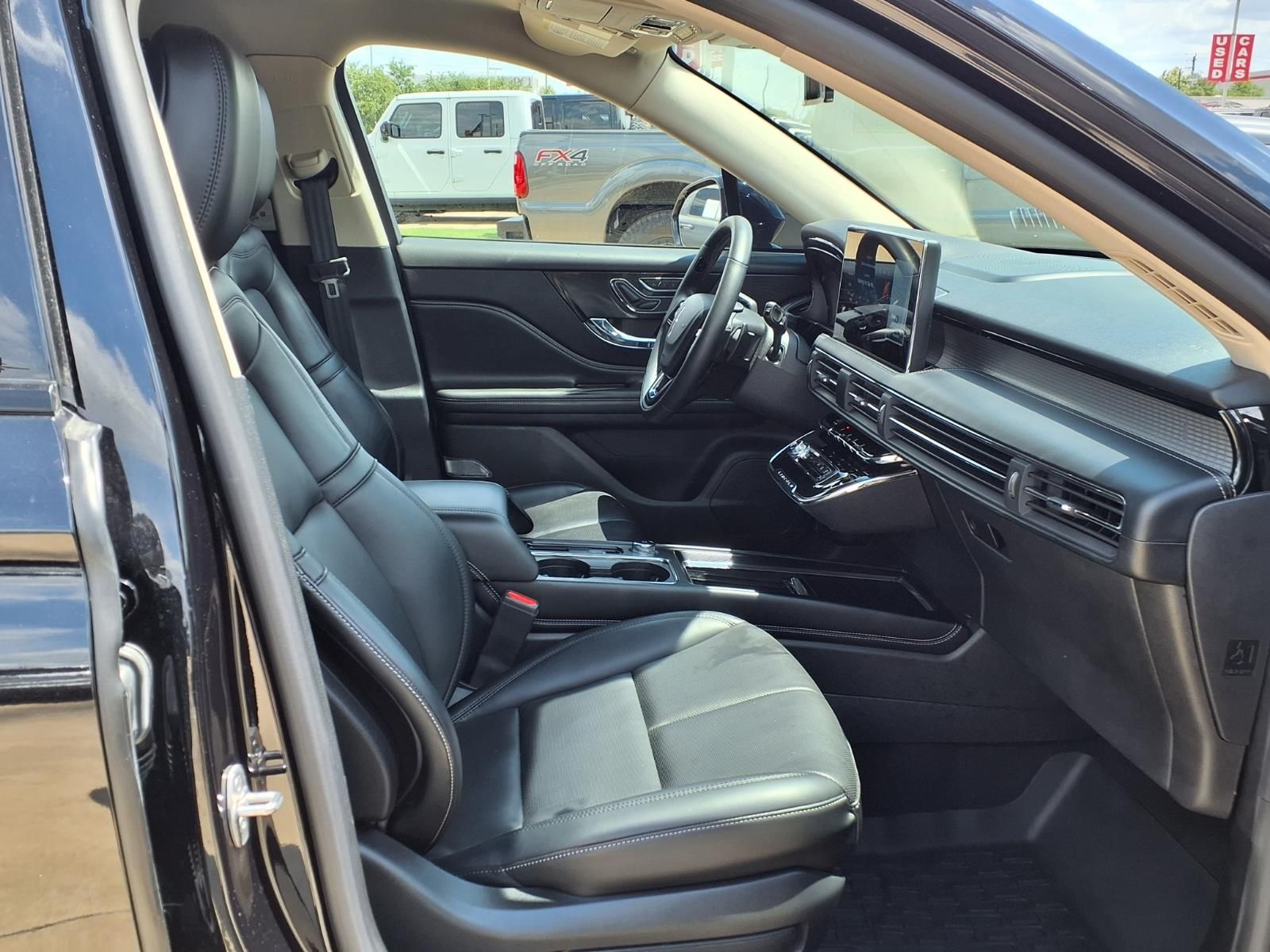 2024 Lincoln Corsair Premiere Black at Classic Elite Chevrolet Sugar Land