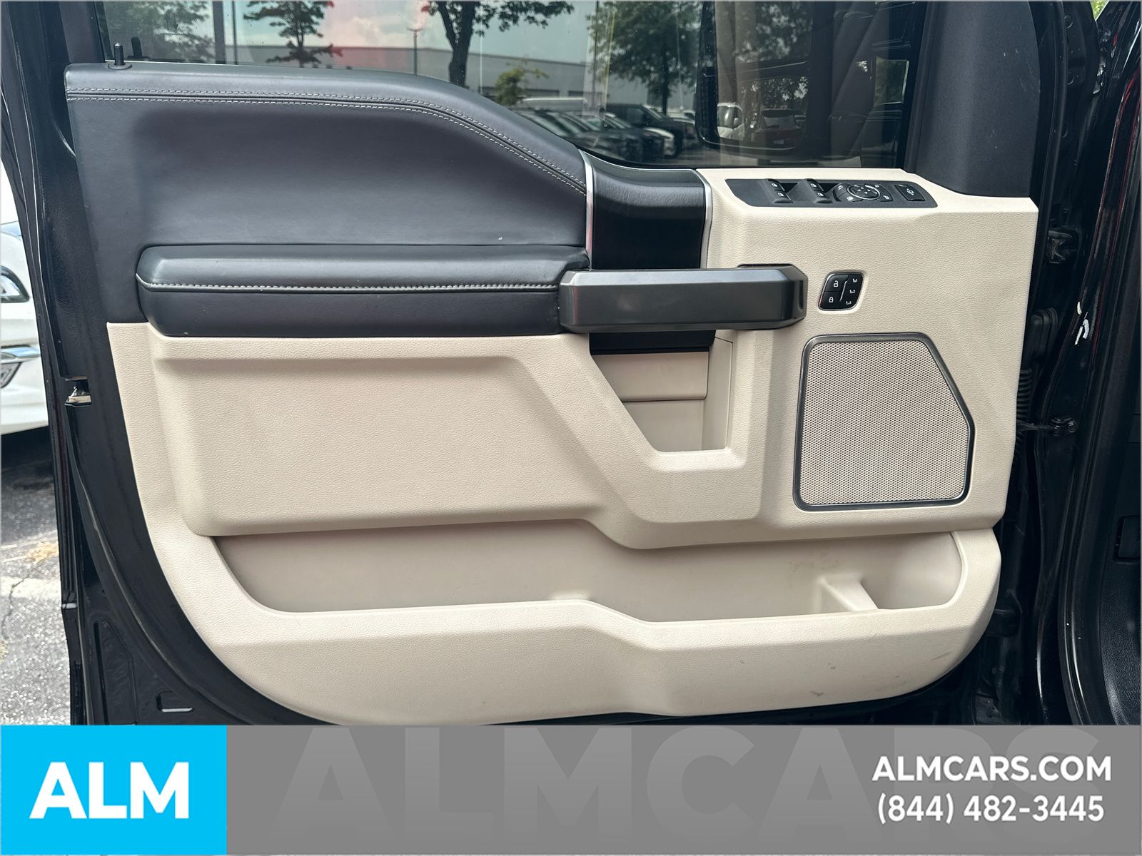 Used 2020 Black Ford Limited image 11