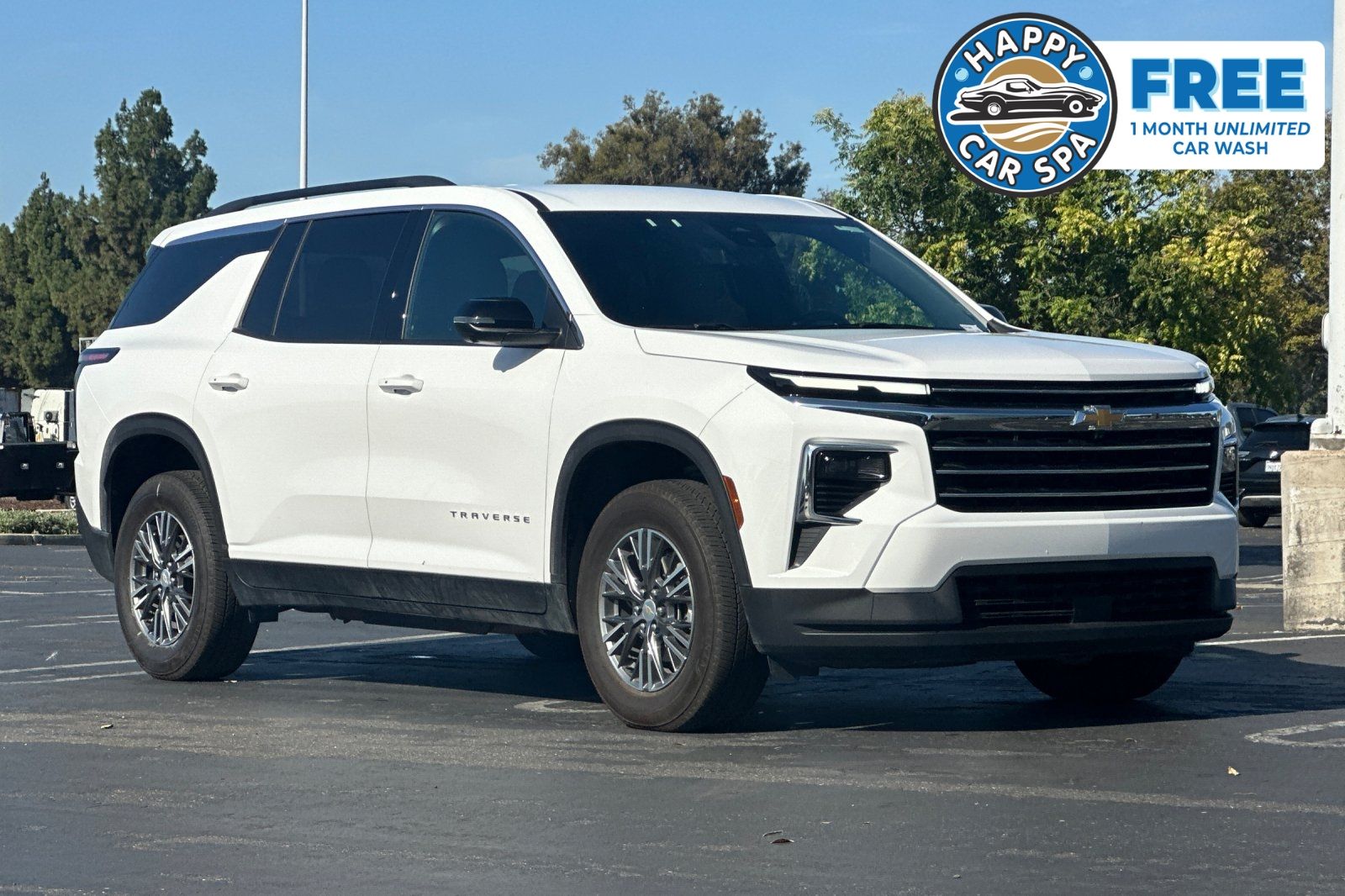 Summit White 2026 Chevrolet Traverse SUV / Crossover Front-Wheel Drive 8-Speed Automatic
