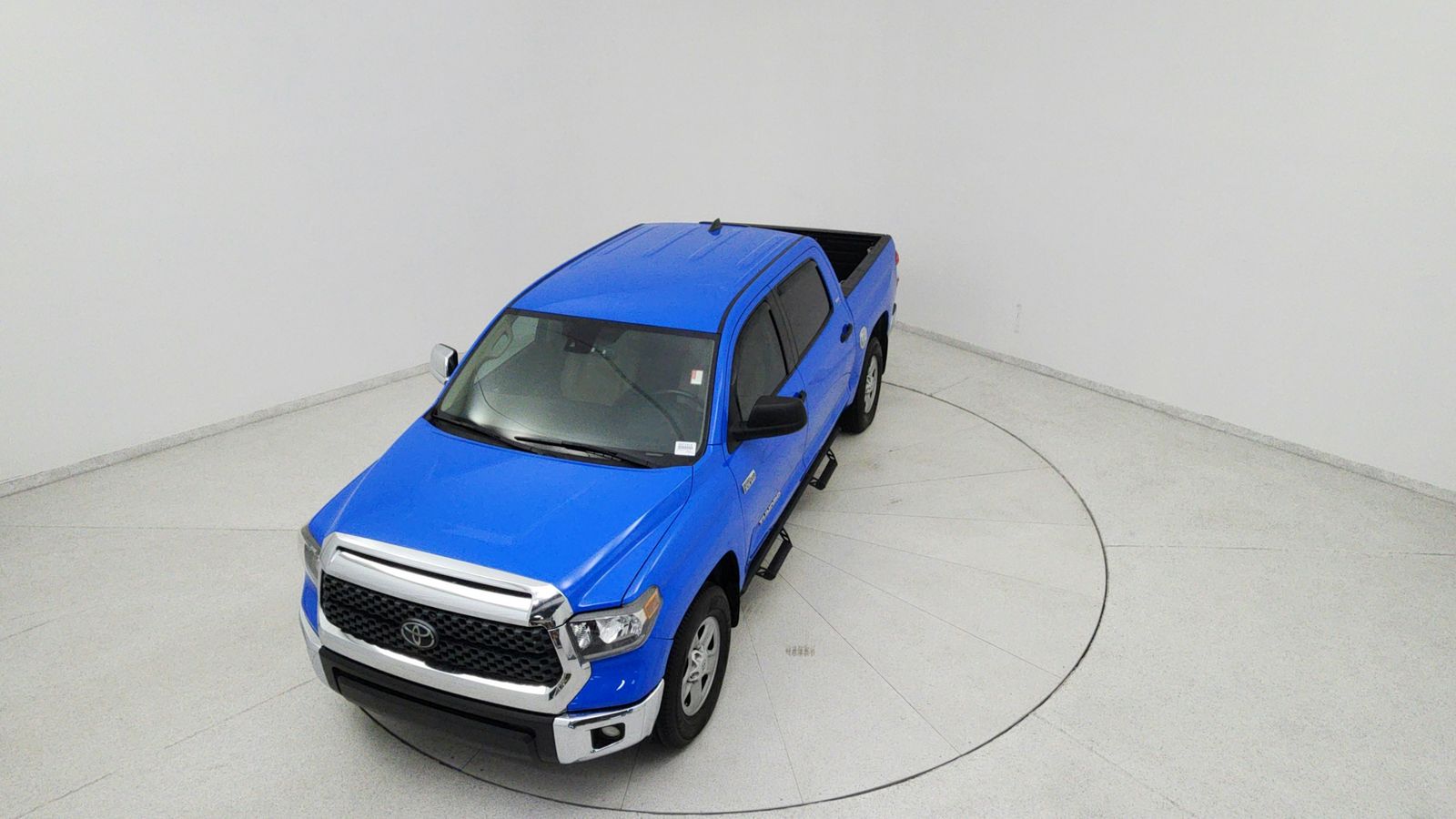 Used 2021 Blue Toyota SR5 image 14