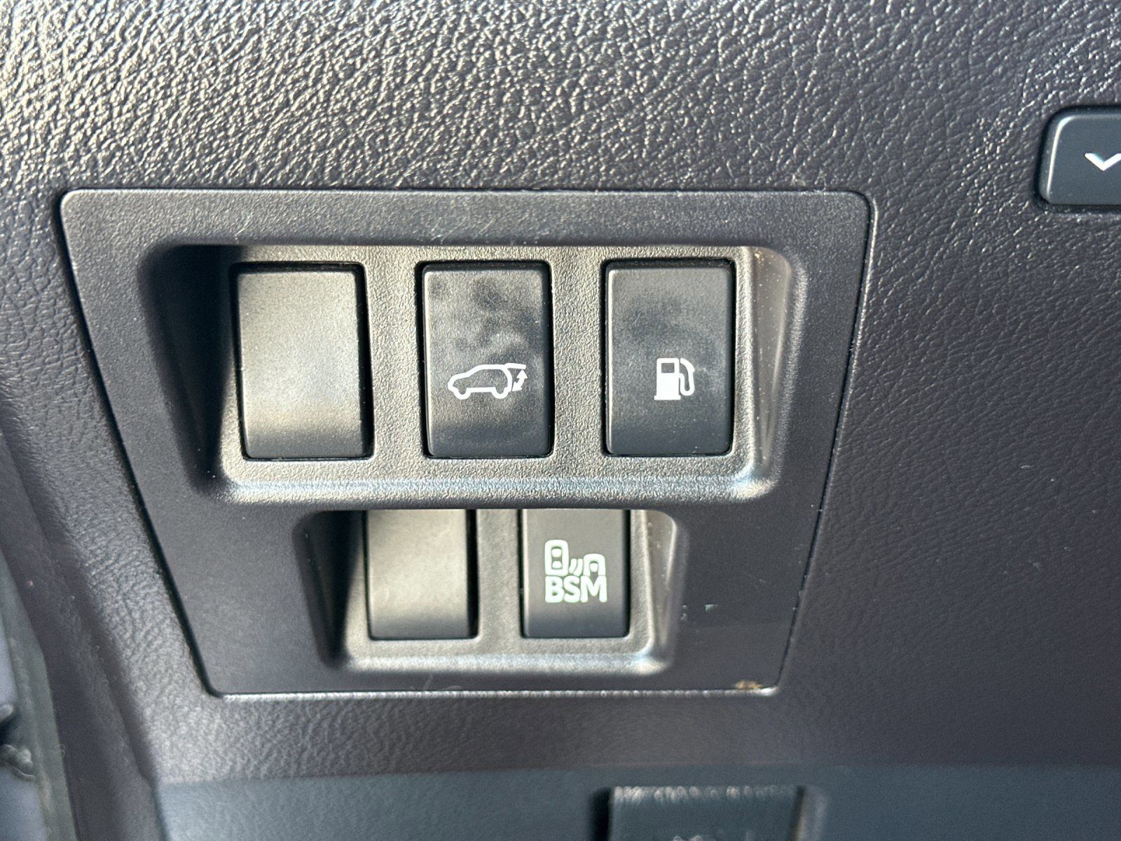 car-gallery-32