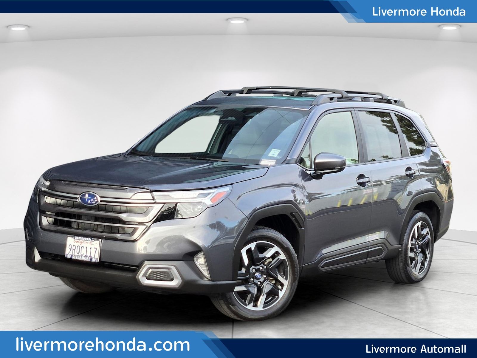 Magnetite Gray Metallic 2025 Subaru Forester SUV / Crossover All-Wheel Drive Continuously Variable Transmission