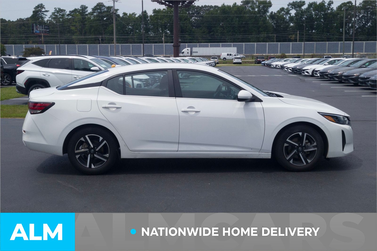 Used 2024 Fresh Powder Nissan SV image 4