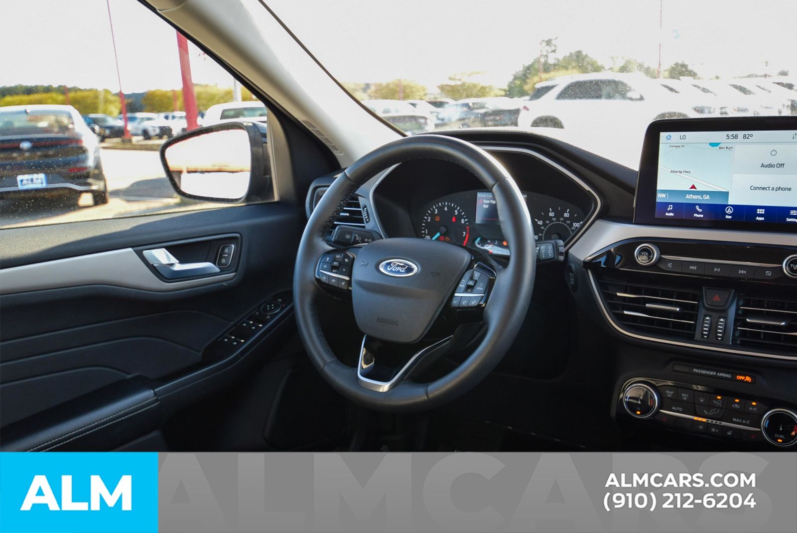 2022 Ford Escape SEL photo 23