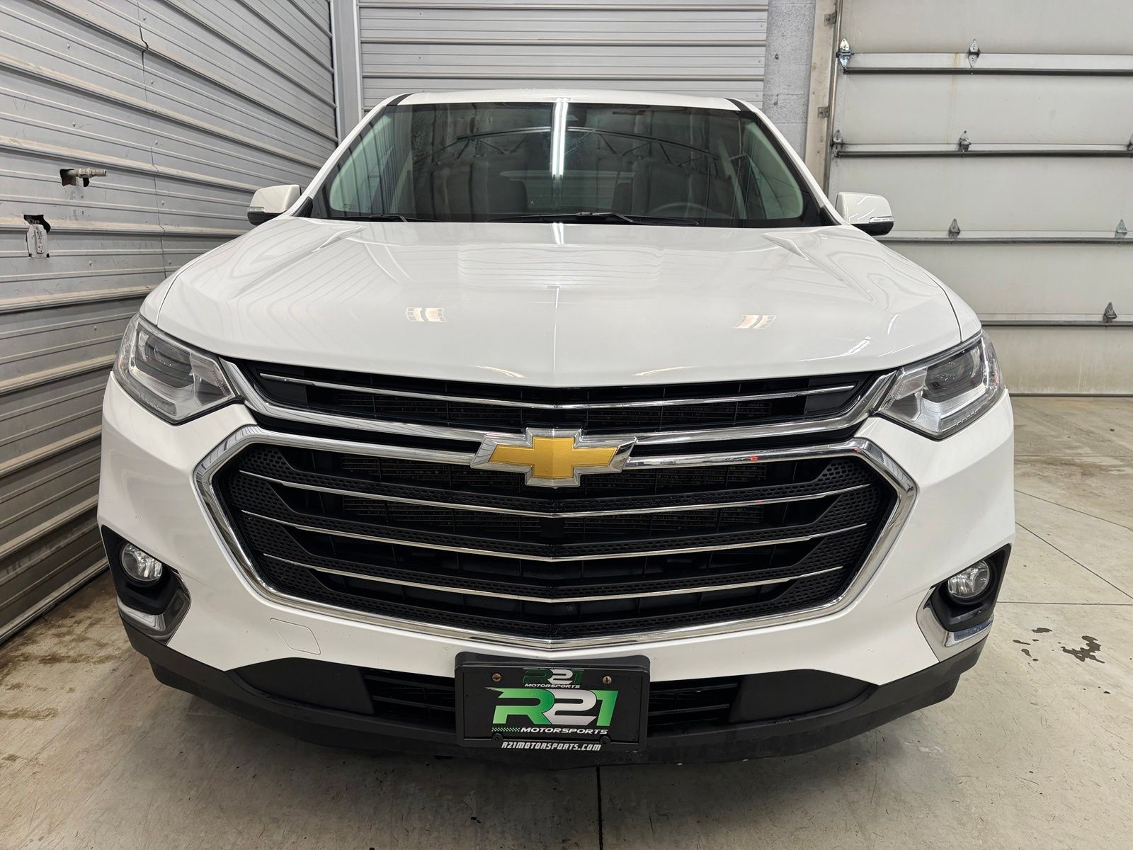 Photo 2 of 2020 Chevrolet Traverse LT Cloth