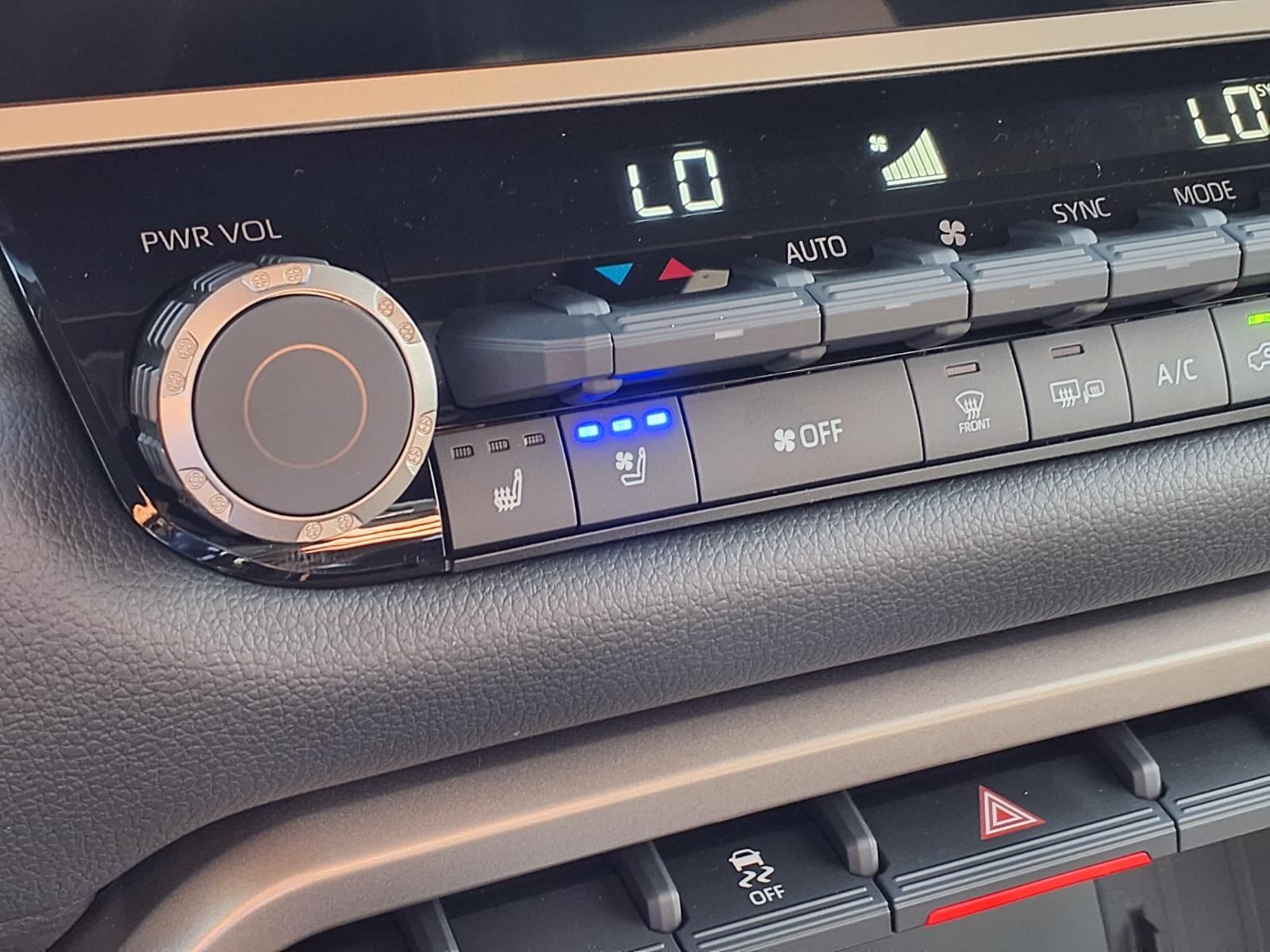 2026 Toyota Tundra Limited - 8