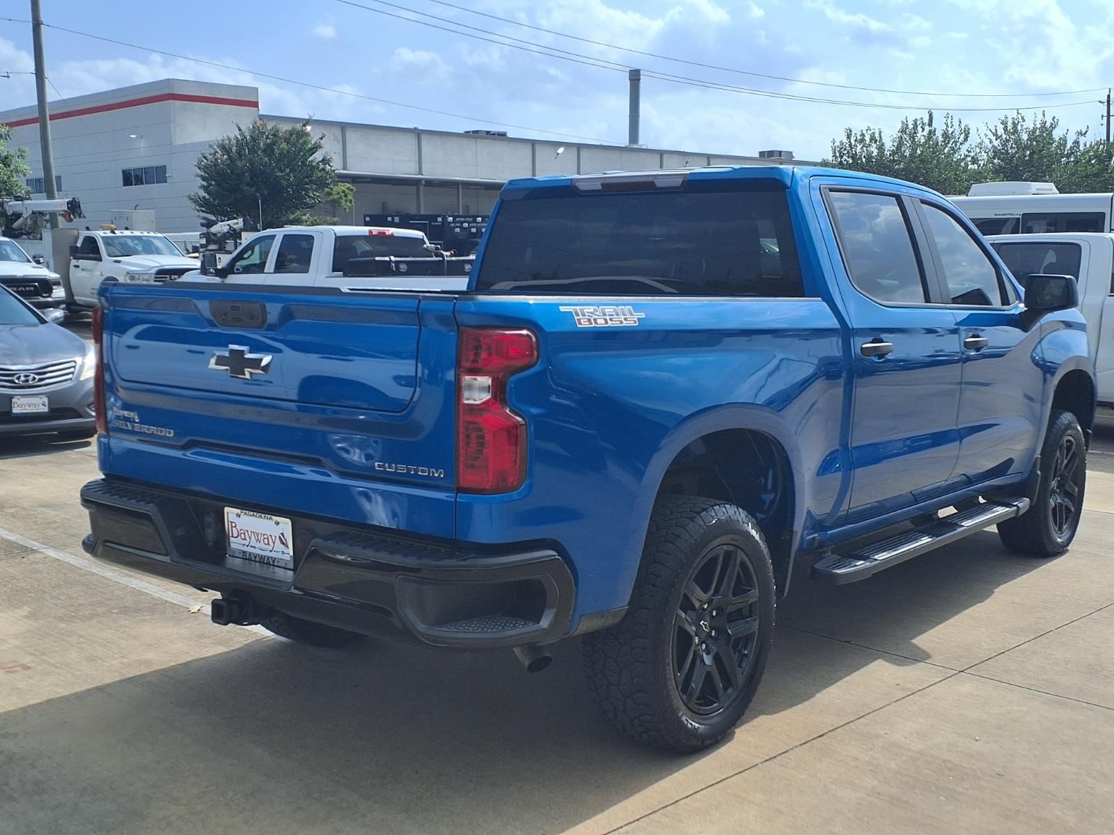 2023 Chevrolet Silverado 1500 Custom Trail Boss - 4