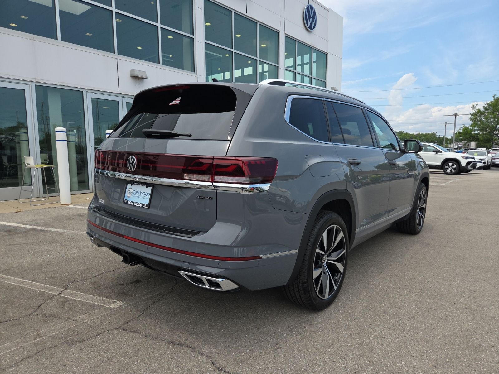 new 2026 Volkswagen Atlas car, priced at $54,258